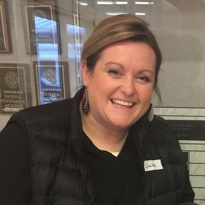 Meet your Posher, Carey